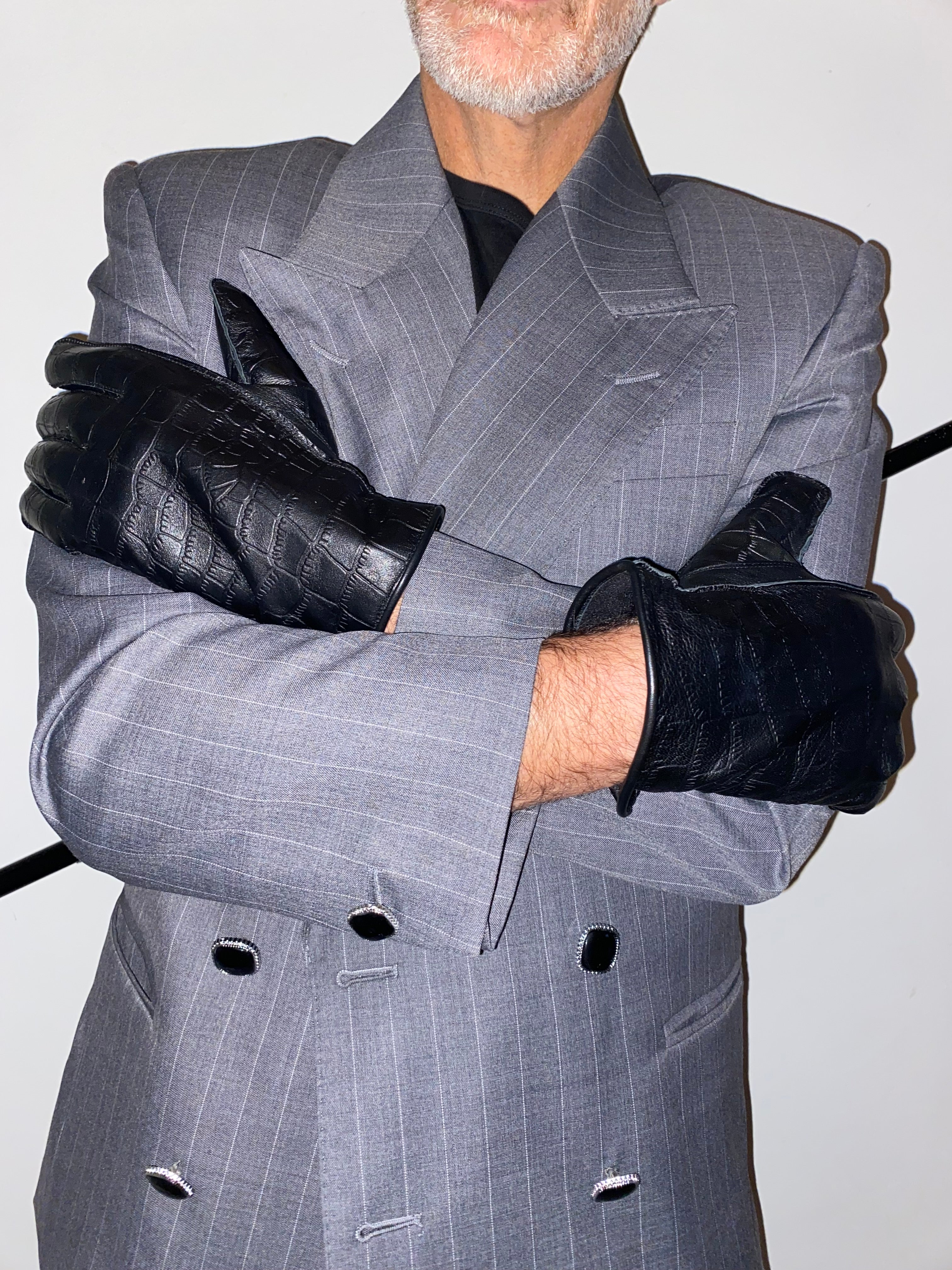 CROCODILE GLOVES
